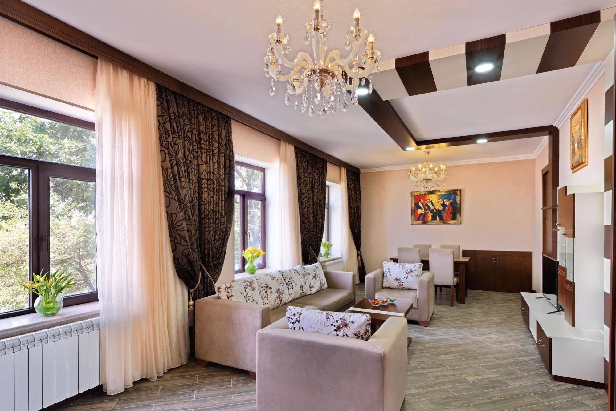 Shamakhi Palace Sharadil Hotel Exterior photo