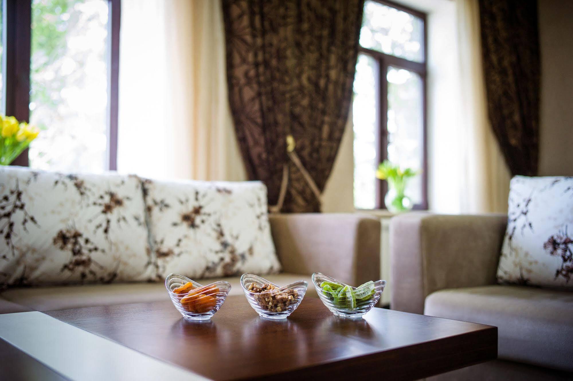 Shamakhi Palace Sharadil Hotel Exterior photo