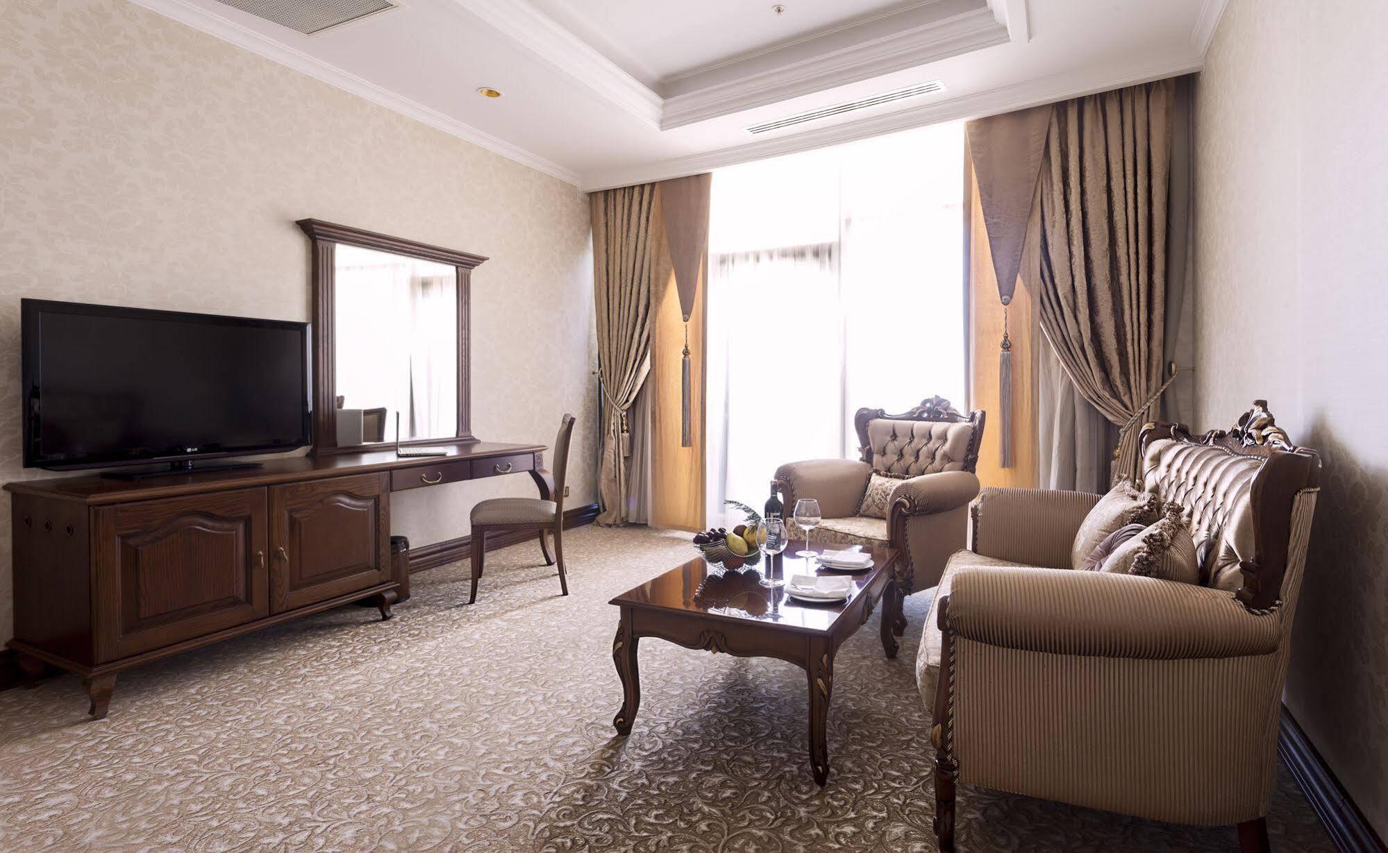 Shamakhi Palace Sharadil Hotel Exterior photo
